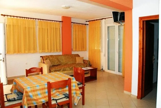 Apartmán Avra